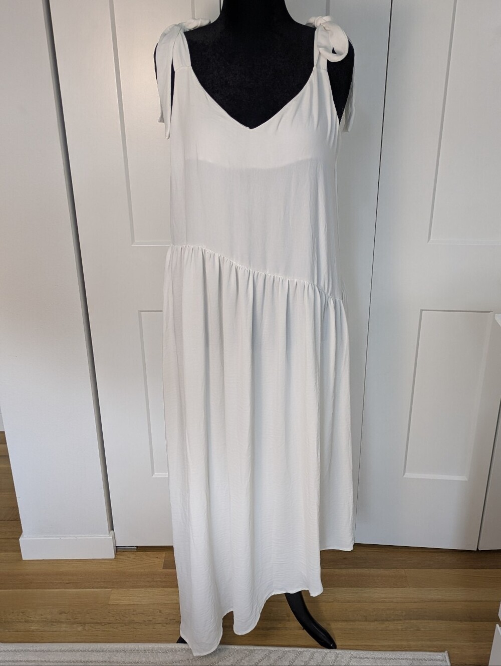 Nasty Gal Women's ASYMMETRICAL Maxi DRESS Sz 6 White Sleeveless Summer New